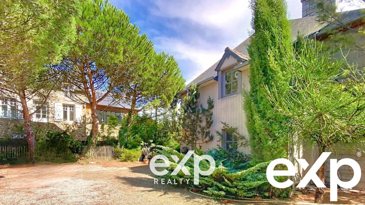 Maison à LE MINIHIC-SUR-RANCE