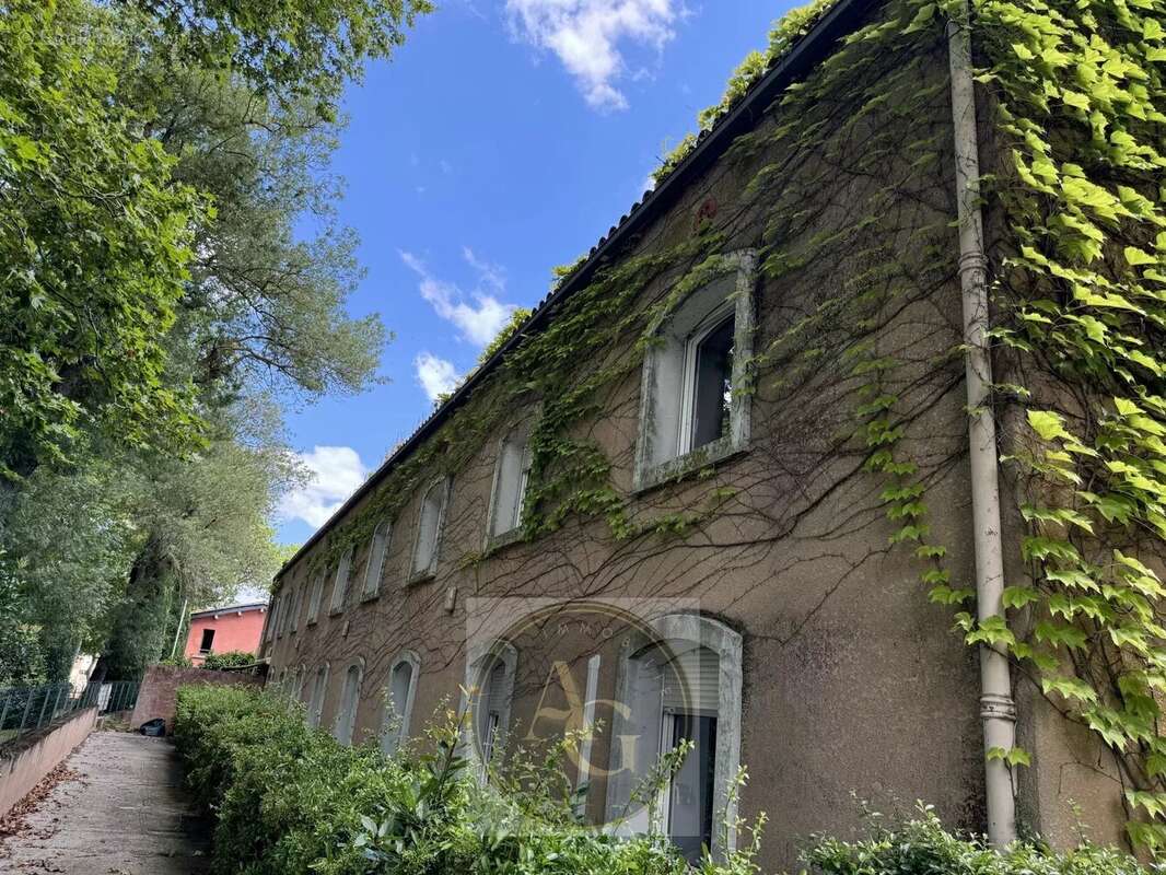 Commerce à CASTELNAUDARY