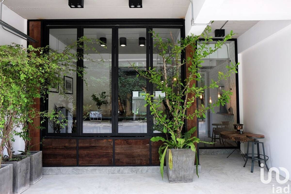 Photo 1 - Commerce à SERRES-CASTET