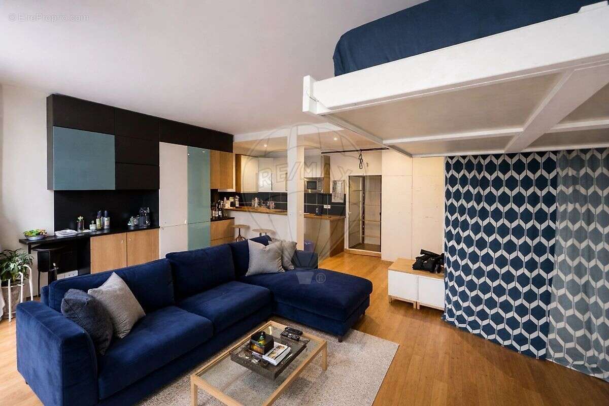 Appartement à PARIS-11E