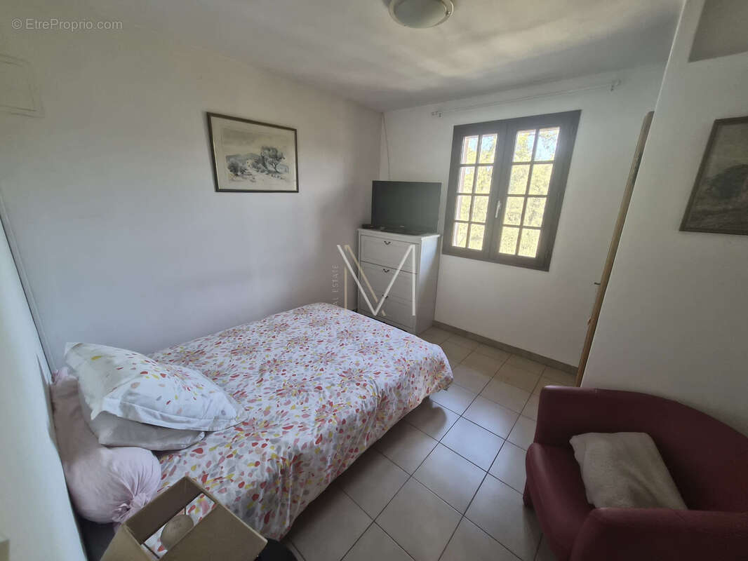 Maison à PLAN-DE-LA-TOUR
