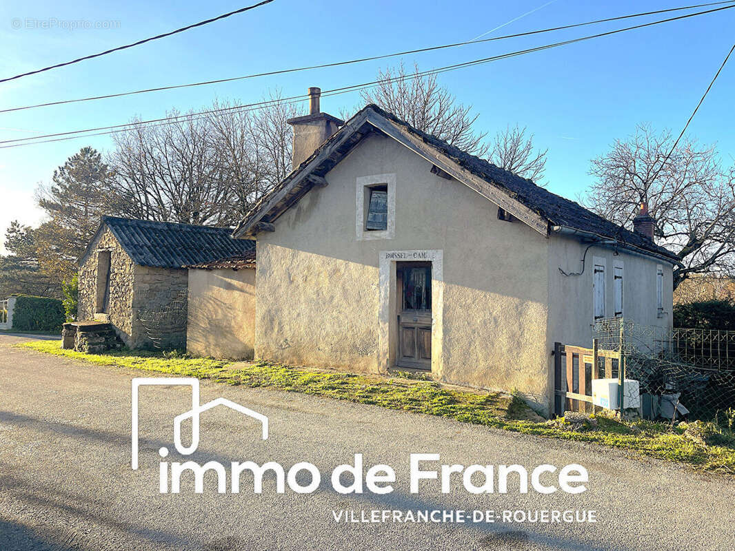 Ensemble immobilier - maison 119 m² + dépendance à rénover - photo 11