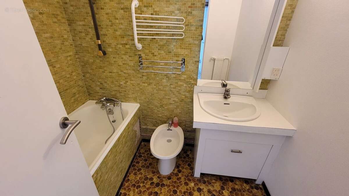 Appartement à SAINT-MICHEL-SUR-ORGE