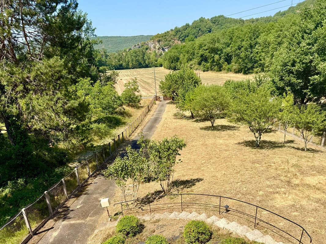 LOT  LUZECH - Maison 6 Pièces123M² Sur 1 456 M² De Terrain. - photo 14