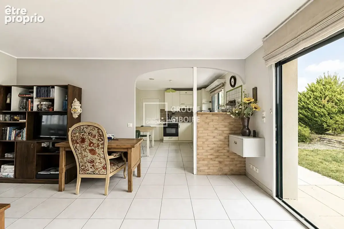 A VENDRE - GIBOIRE *EXCLUSIVITE* Maison d'env. 150m 4 chambres, Double garage atelier - SAINT ERBLON - photo 2