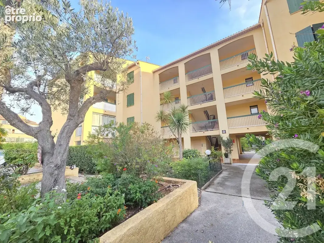 Appartement 1 pièce 22 m² à vendre à Sanary-Sur-Mer (83110) - photo 5