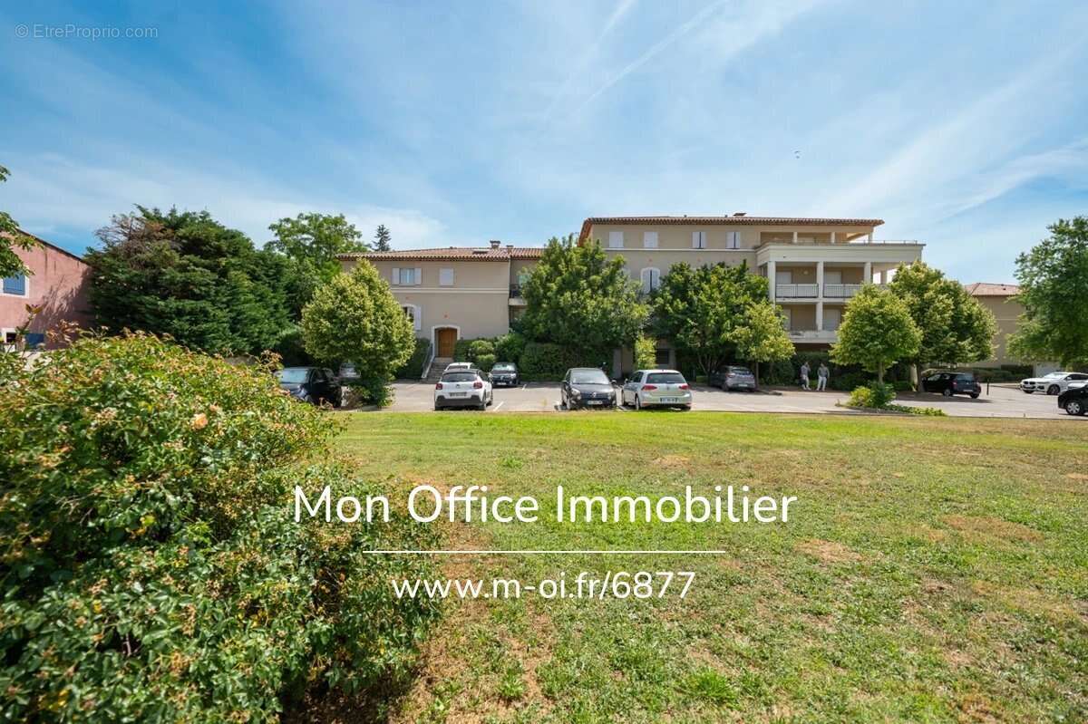 Référence : 6877-PAN. - Appartement 3 pièces de 68 m2 avec terrasse + box - photo 8