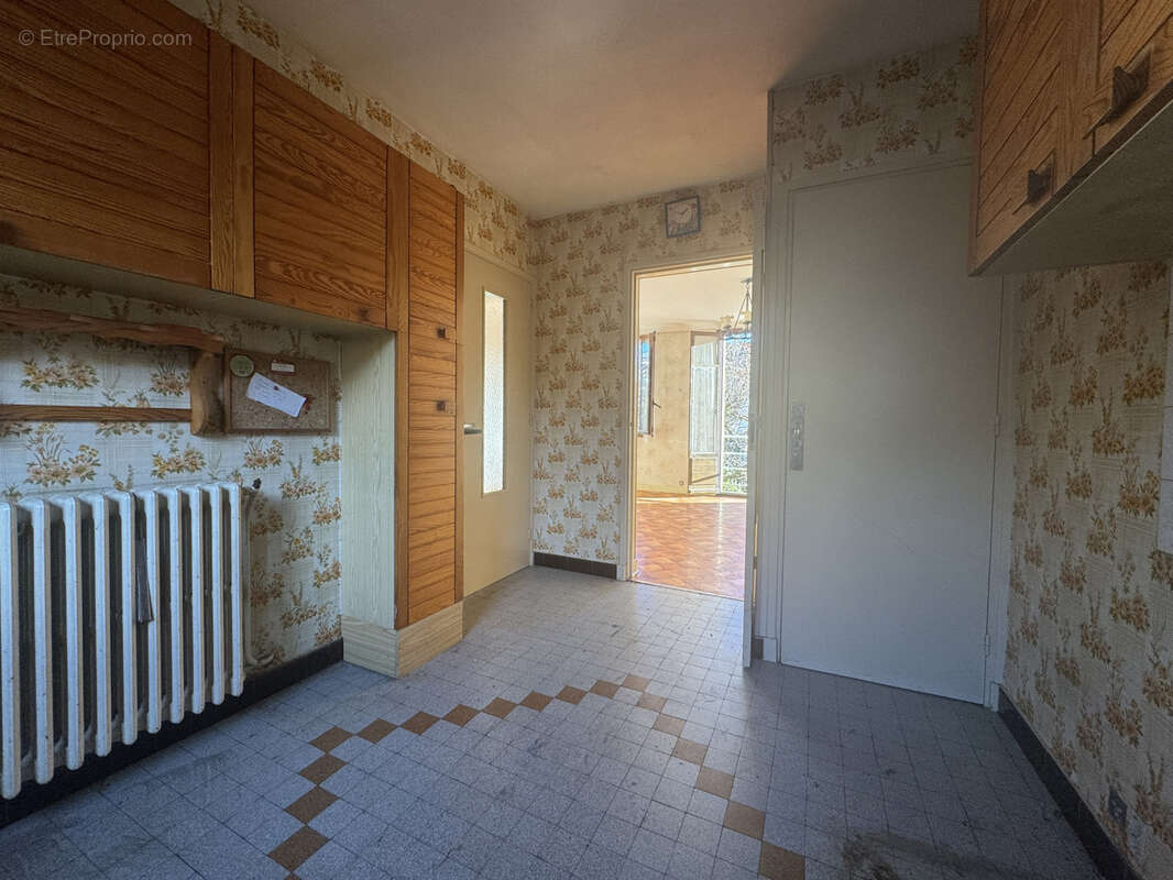 Appartement à MEYLAN