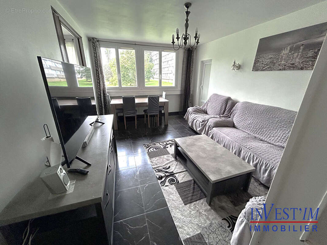 Appartement à OULLINS