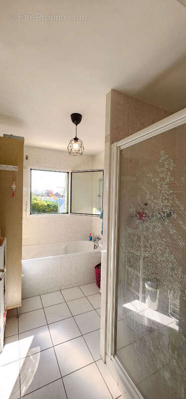 Maison à SAINTE-PAZANNE