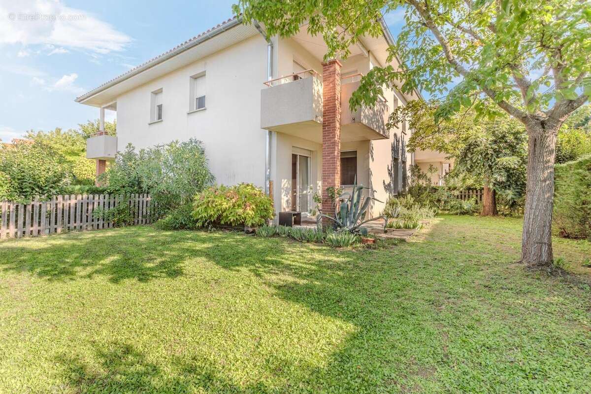 Photo 2 - Appartement à AUCAMVILLE