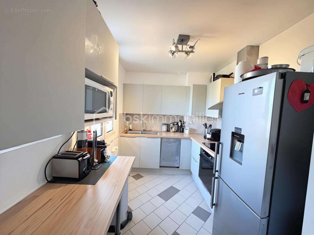 Appartement à VAIRES-SUR-MARNE