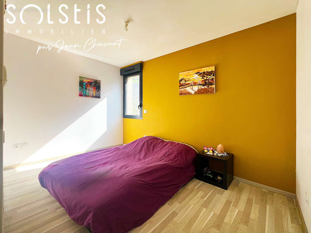 *** bel appartement de 86 m2 avec un extérieur privatif de 231 m2 *** - photo 9