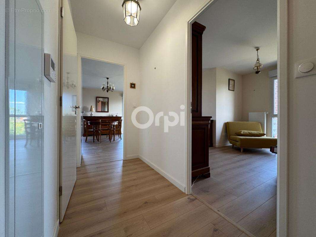 Appartement 65m² À Vendre Avec Balcon Sud-Est - photo 7