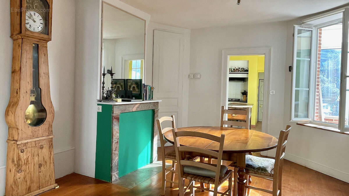 Maison à CONCHES-EN-OUCHE