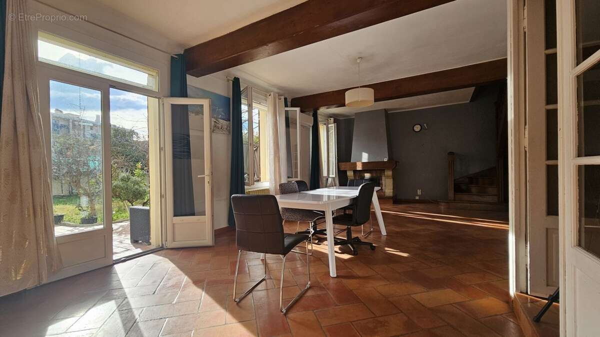 Maison à MARSEILLE-11E