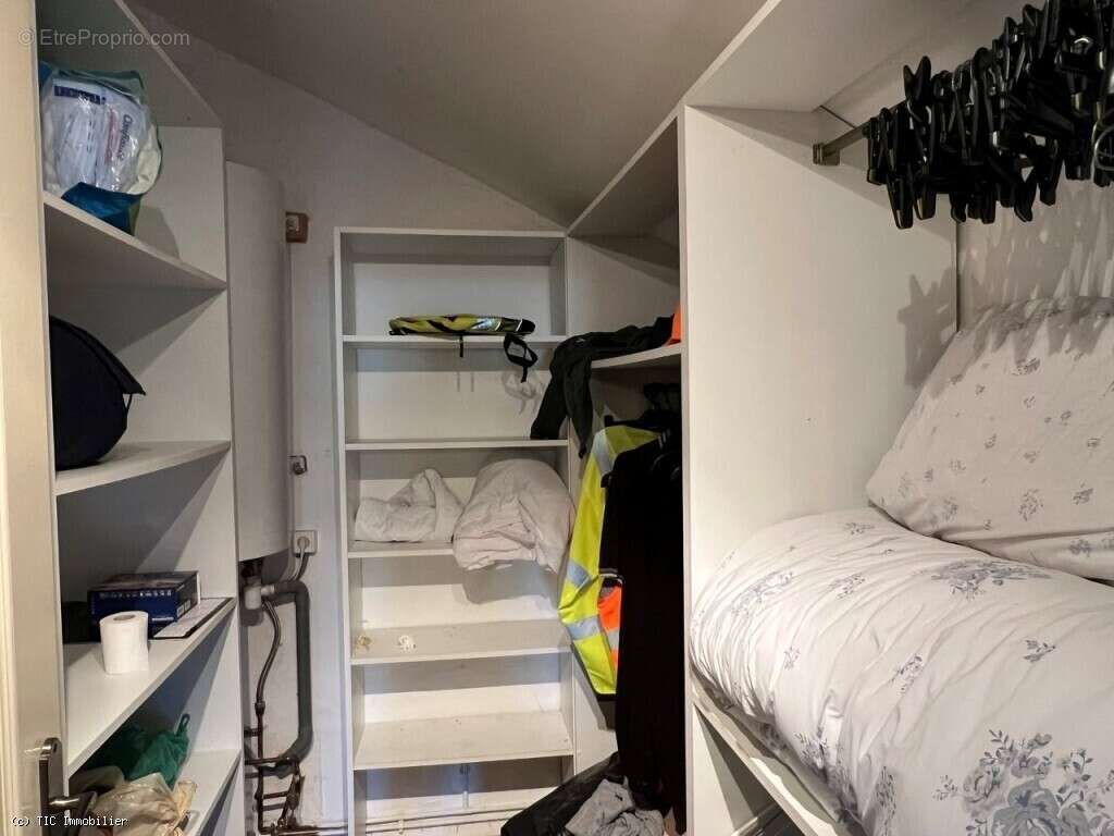 Maison de Campagne avec Dépendances 5 Minutes de Civray - photo 18