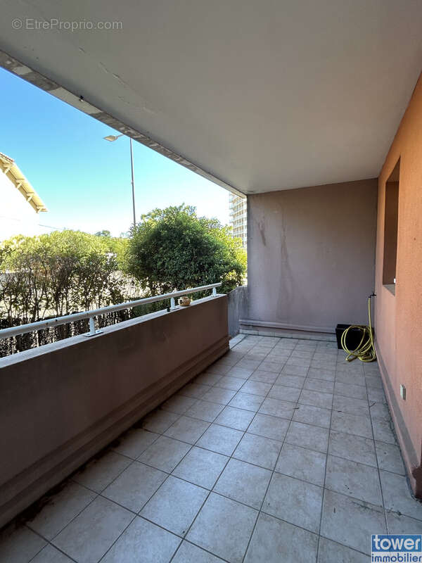 T 2 le cabot 13009 - photo 2