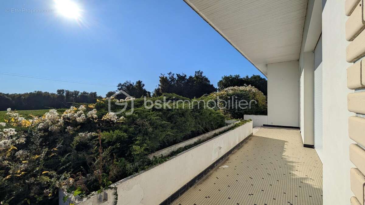 Maison à PONT-L&#039;ABBE-D&#039;ARNOULT