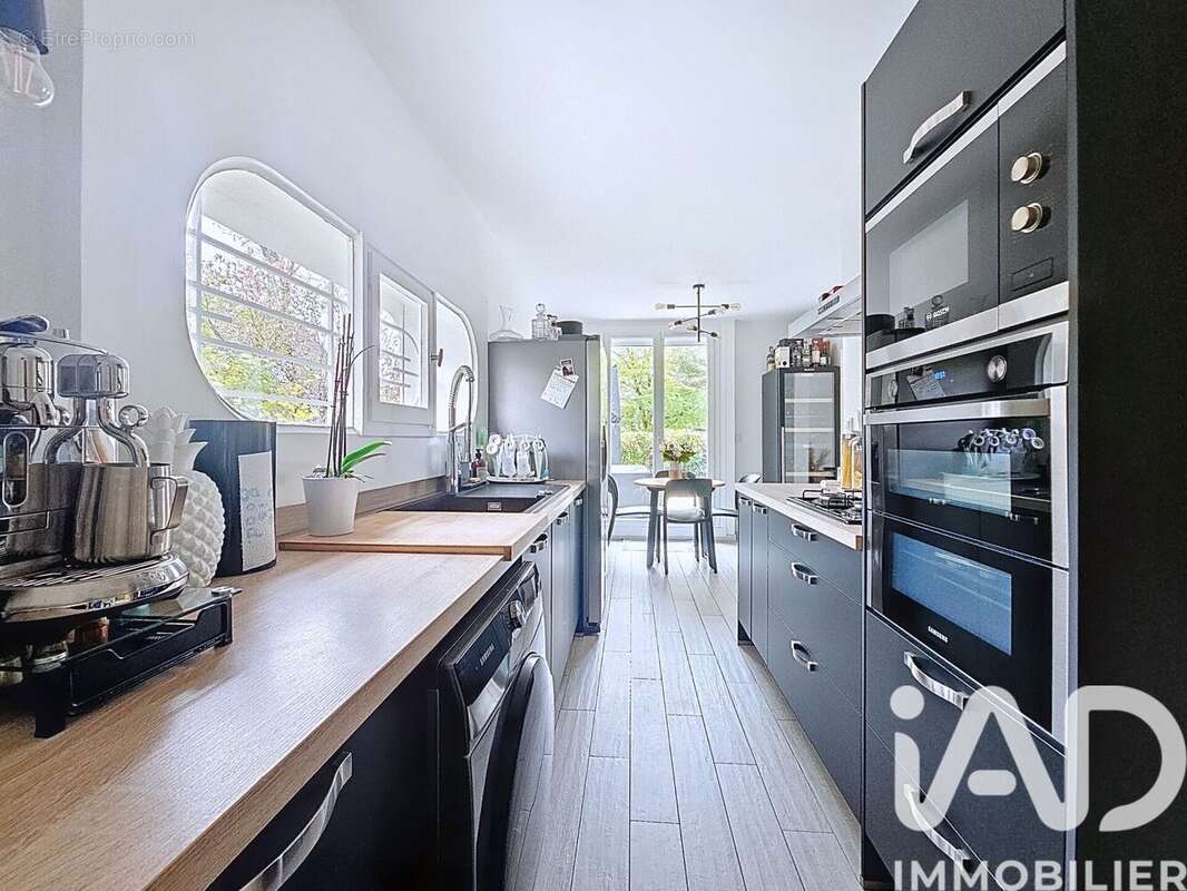 Photo 2 - Maison à COURCOURONNES