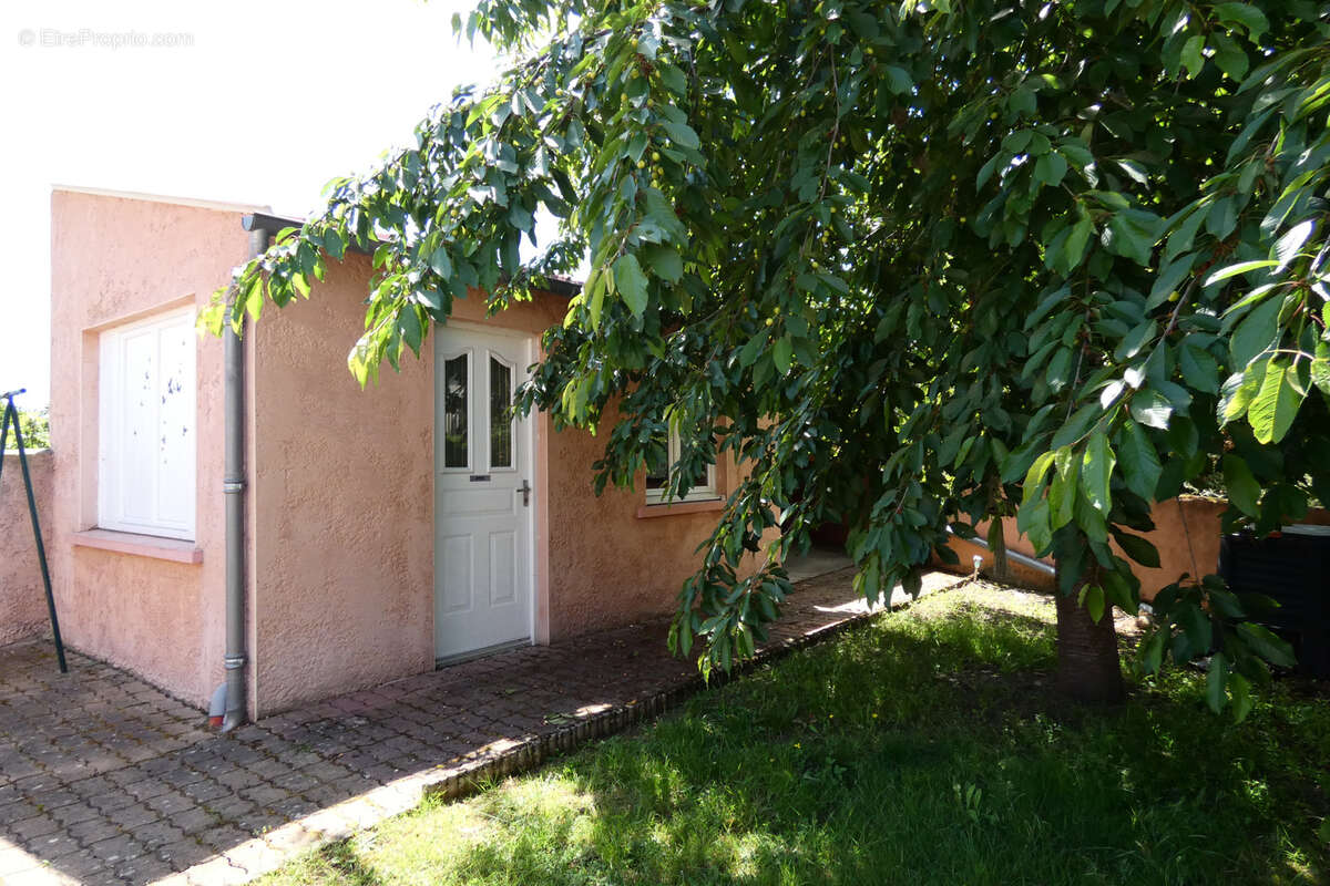 Maison à MONTLUCON
