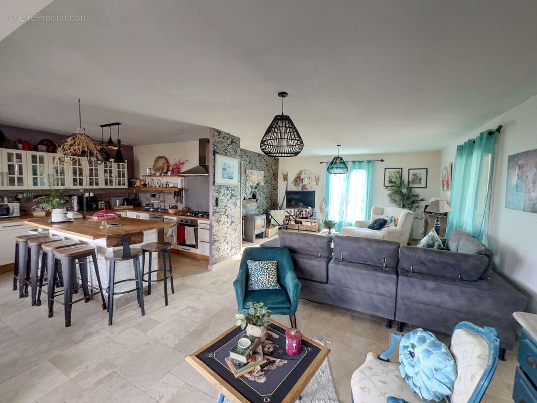 Maison à LOGRIAN-FLORIAN