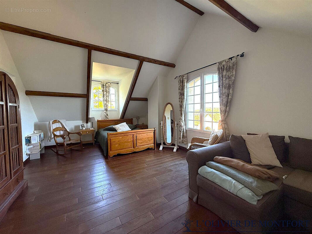 Maison à MONTFORT-L'AMAURY