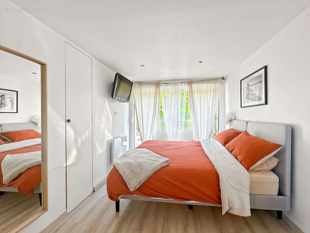 Maison à SAINT-CYR-EN-ARTHIES