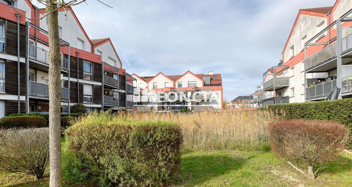 Appartement à SAINT-PIERRE-DU-PERRAY