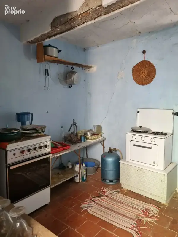 Maison ancienne à rénover sur 30 hectares environ - photo 23
