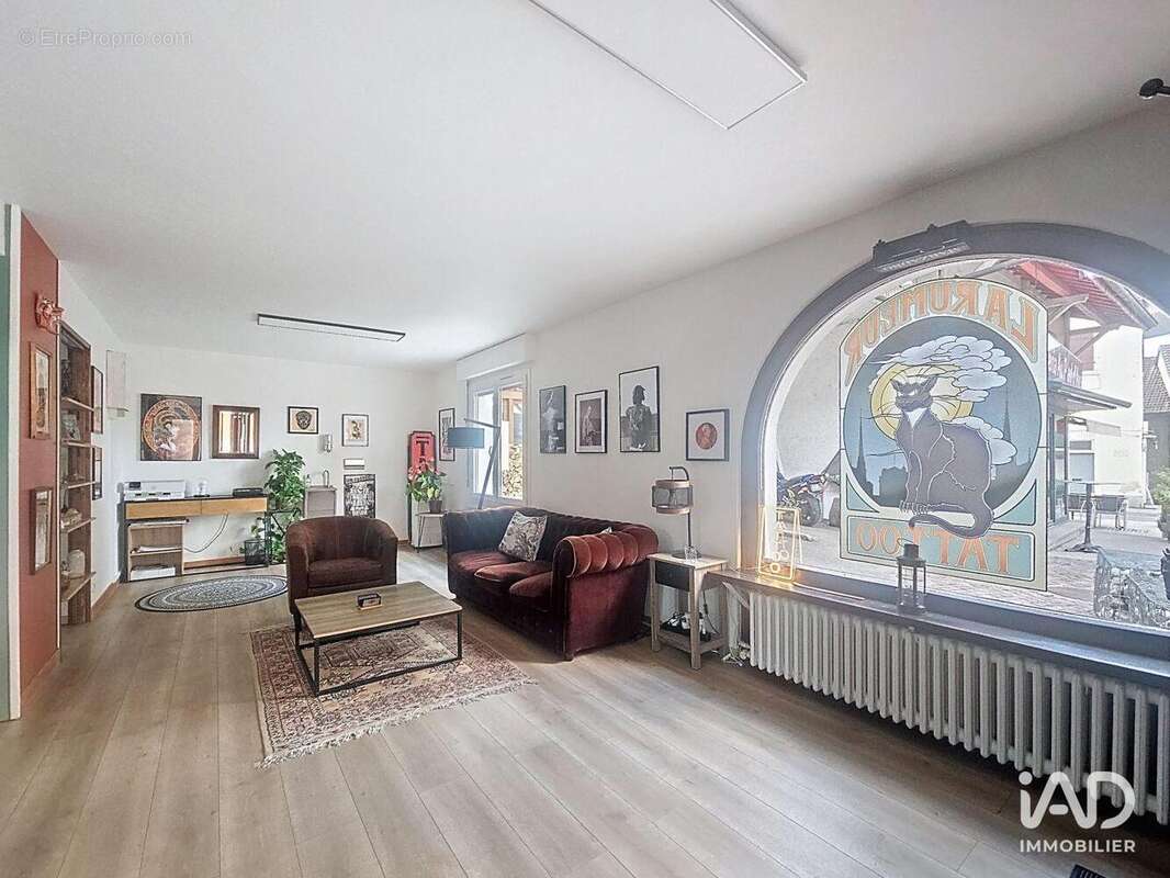 Photo 3 - Commerce à BONNE