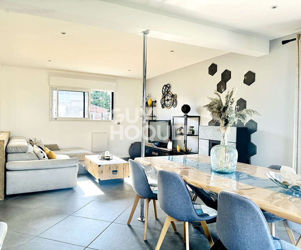 Maison à MONTIGNY-EN-OSTREVENT