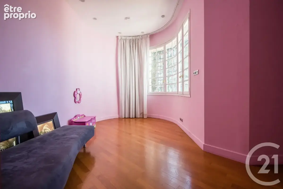 Maison 8 pièces 287 m² à vendre à Nice (06300) - photo 13