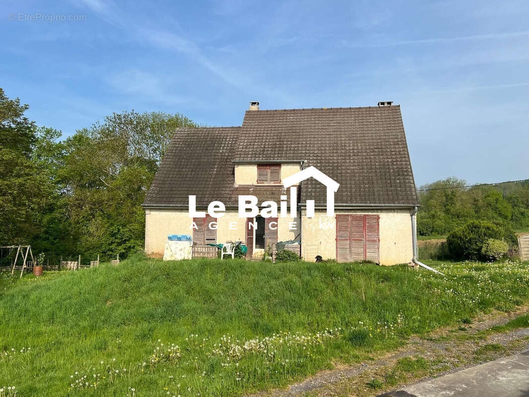 Maison à AUVERS-SUR-OISE