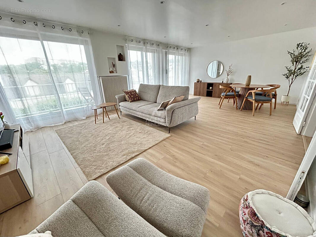 Appartement à POISSY