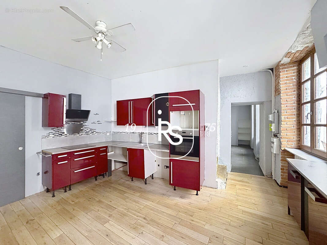 Maison de village de 101 m2 habitables dont une chambre indépendante avec salle d'eau en rez-de-chaussée - photo 6