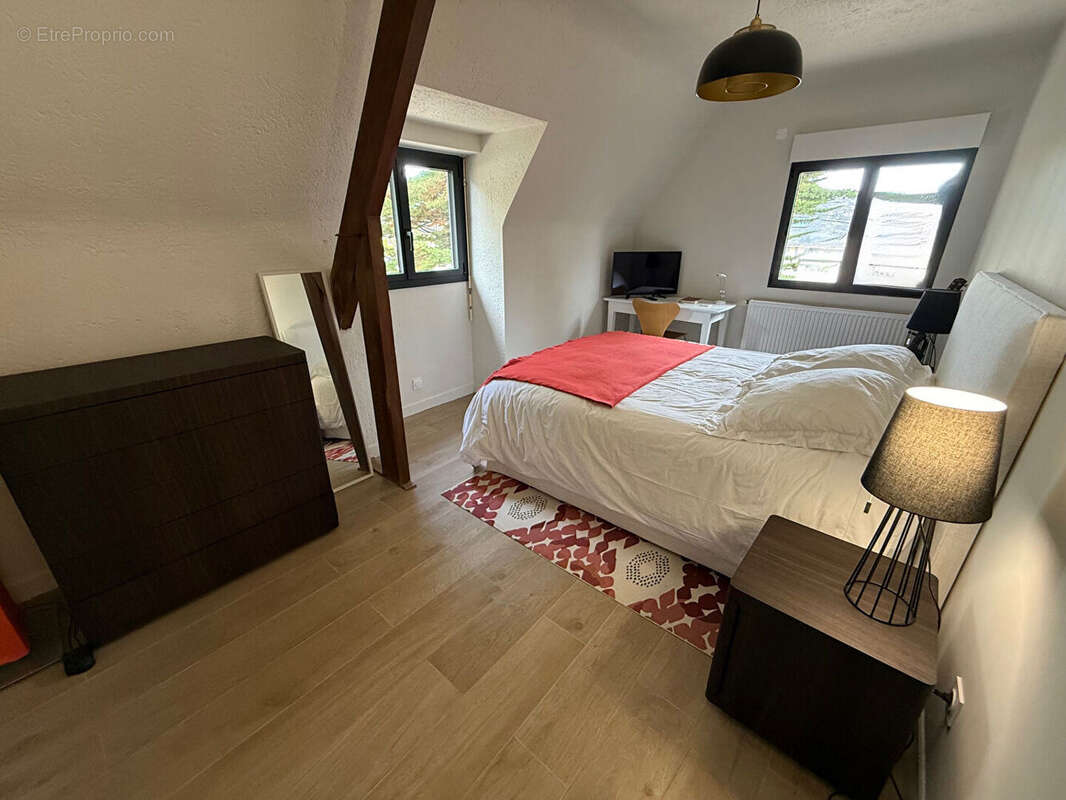 Maison à LE POULIGUEN