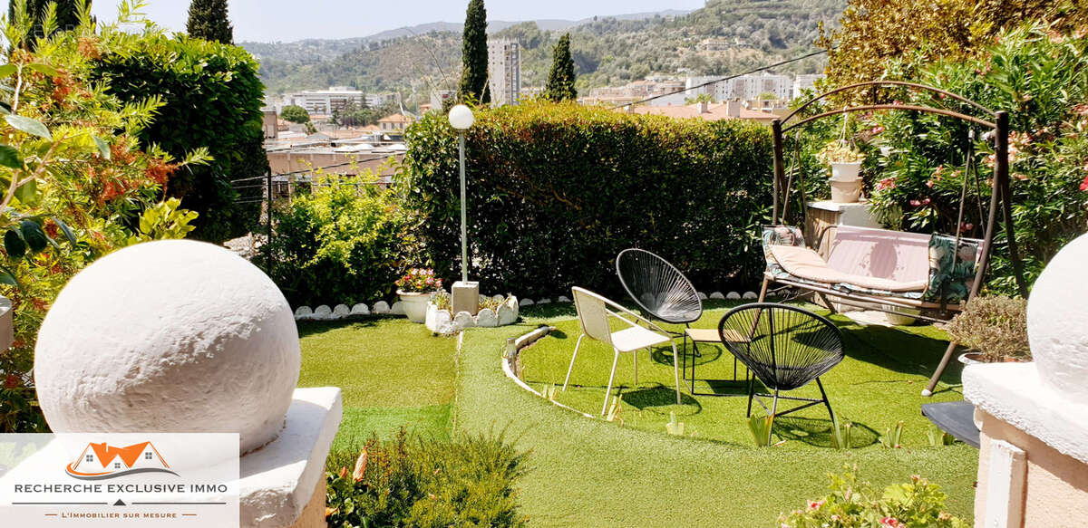 Maison de 4 pièces avec terrasses et jardin - photo 2