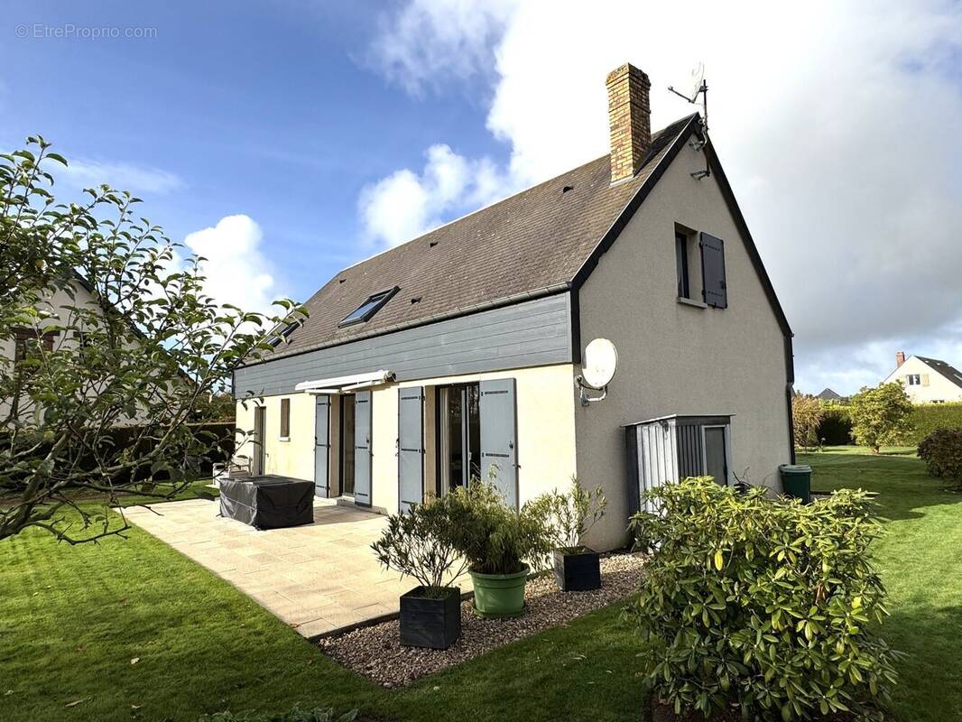 Maison à CANY-BARVILLE