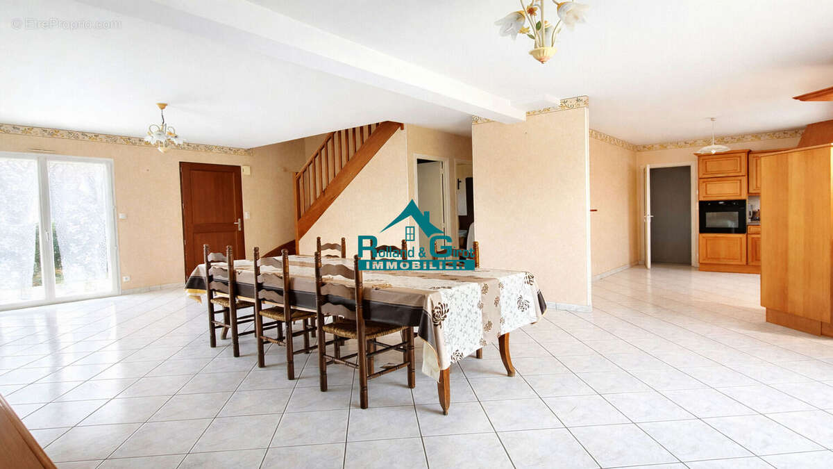 Maison à Cornille - photo 3