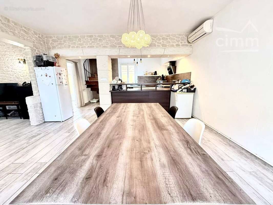 Maison à PORT-SAINT-LOUIS-DU-RHONE