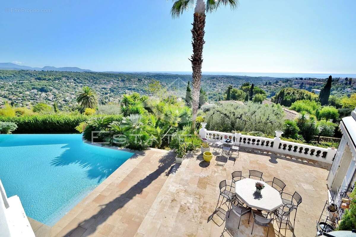 Maison à VENCE