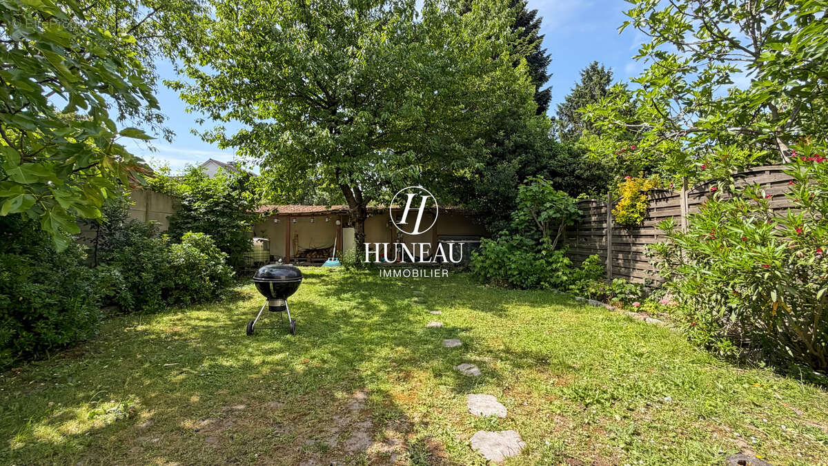 Maison à AULNAY-SOUS-BOIS
