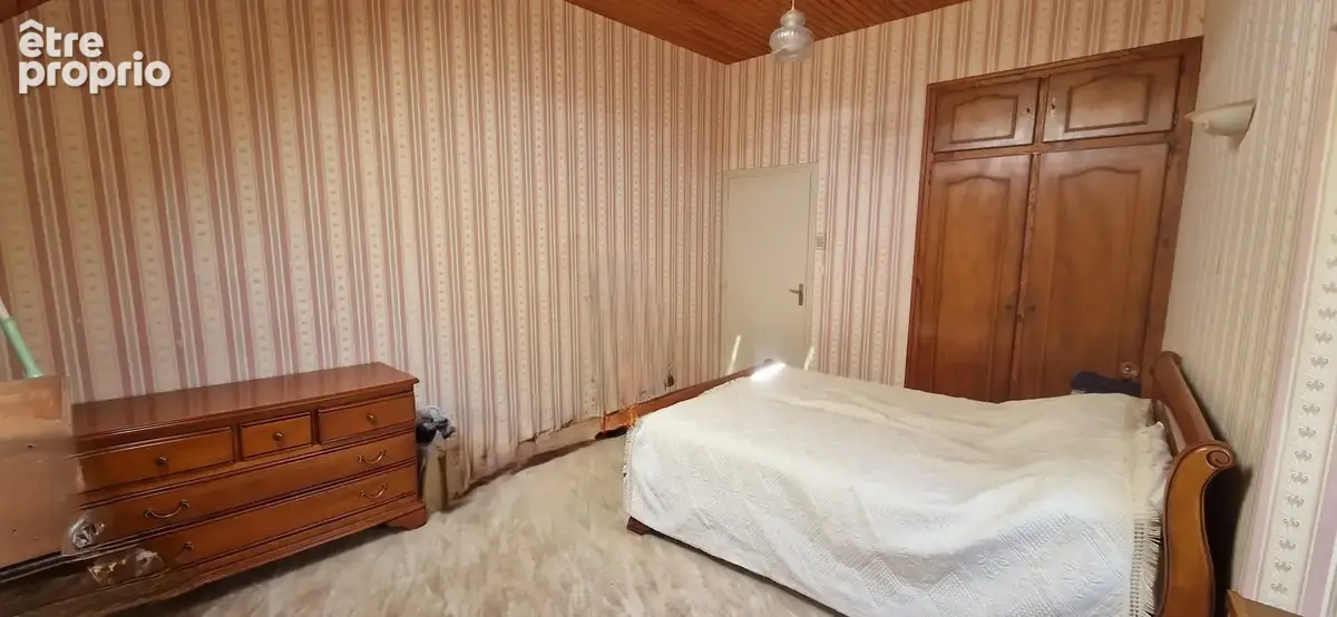 Maison 6 pièces 216 m² à vendre à Le Chatelet (18170) - photo 54