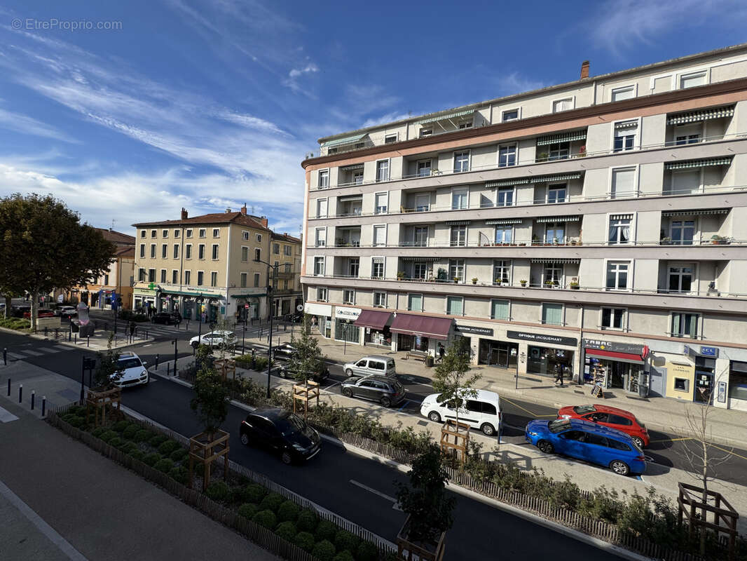 Appartement à ROMANS-SUR-ISERE