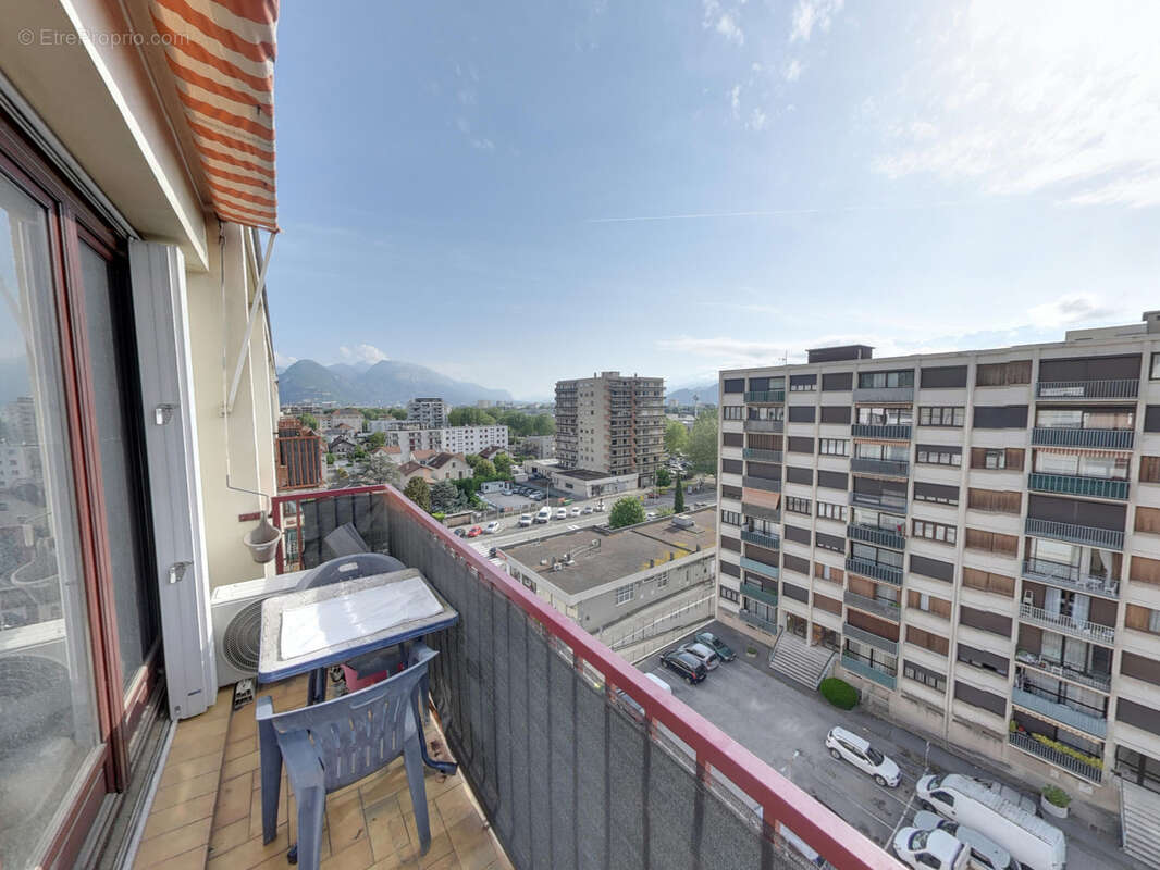 Appartement à ECHIROLLES