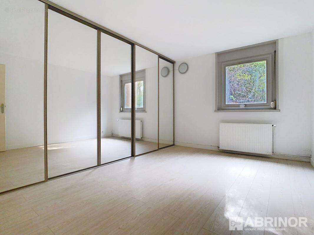 Appartement à VILLENEUVE-D'ASCQ