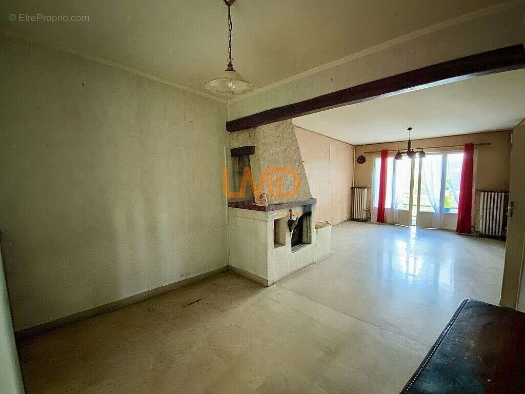 Maison idéale pour famille rêvant d'espace ! Prix Négociable ! - photo 13