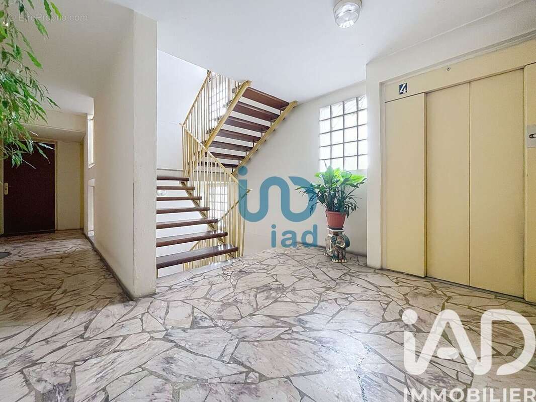 Photo 6 - Appartement à BEZIERS