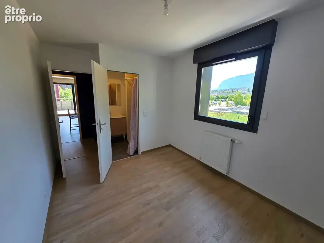Appartement Crolles 5 pièce(s) 96.42 m2 - photo 8